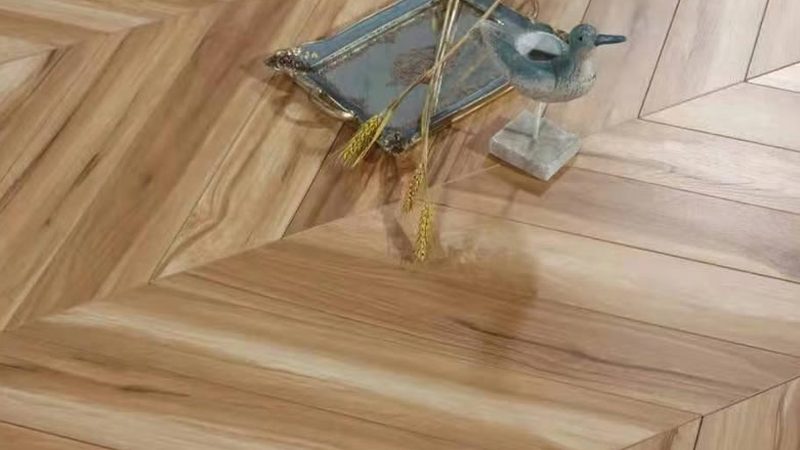 软木地板厚度与耐磨性：揭秘两者间的不解之谜