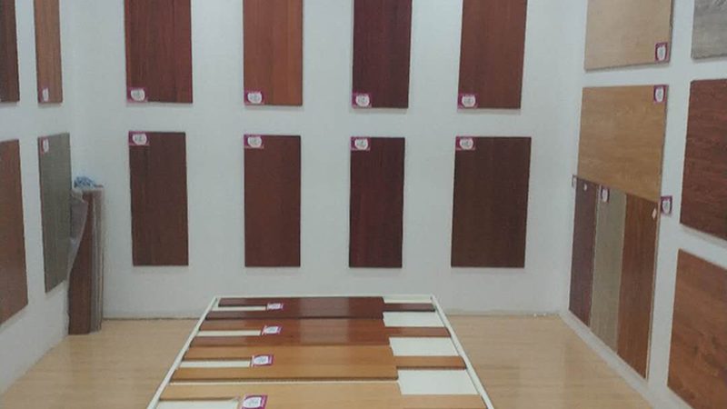 原木门材质揭秘：如何对比价格与品质
